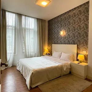 4* Otel Monte Carlo